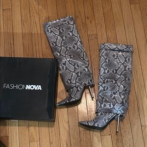 Fashion Nova Gray Snake Pattern Heeled Boots